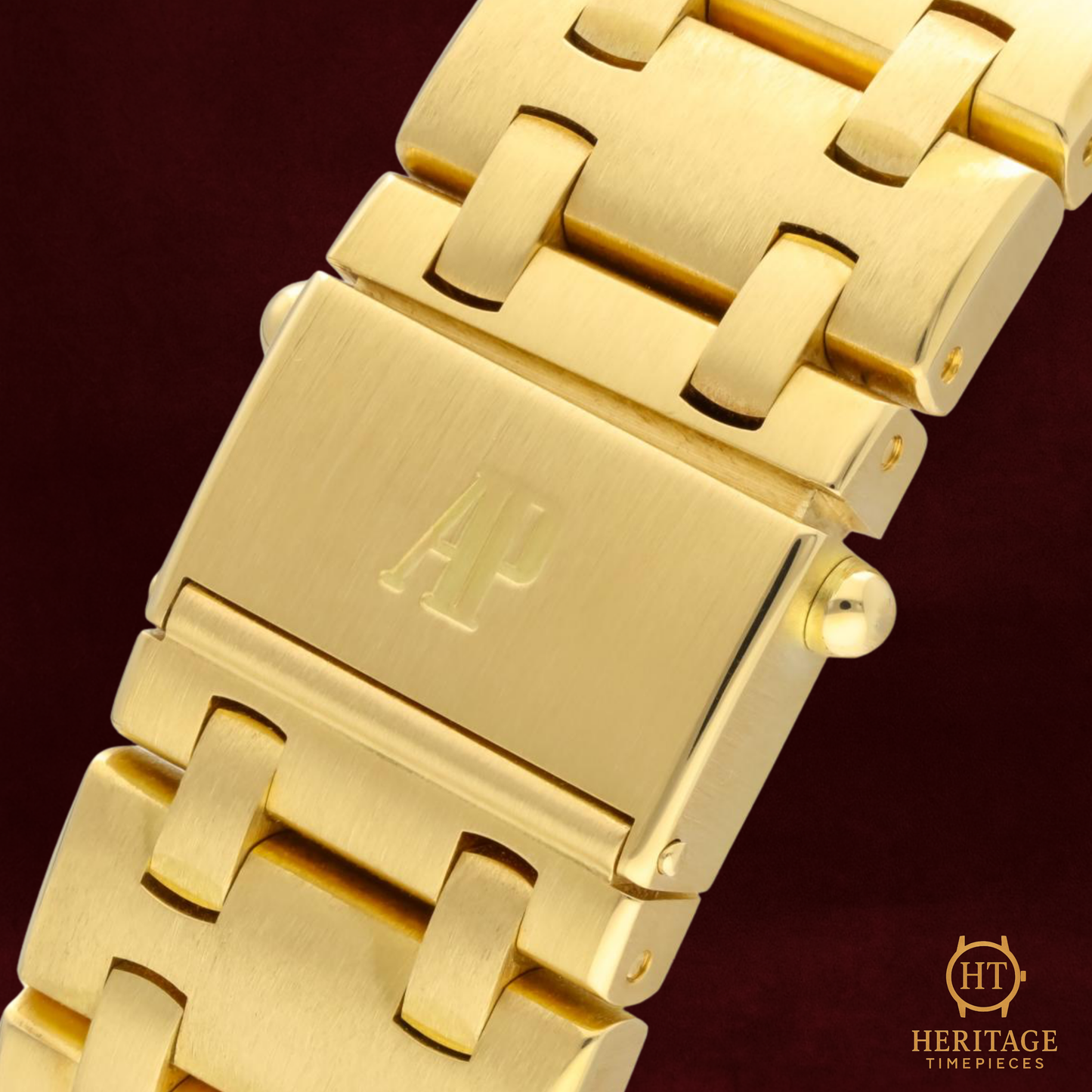 Audemars Piguet Royal Oak Offshore ‘Yellow Gold – Blue Dial’ – Reference 25721BA.OO.1000BA.02.A (2011)