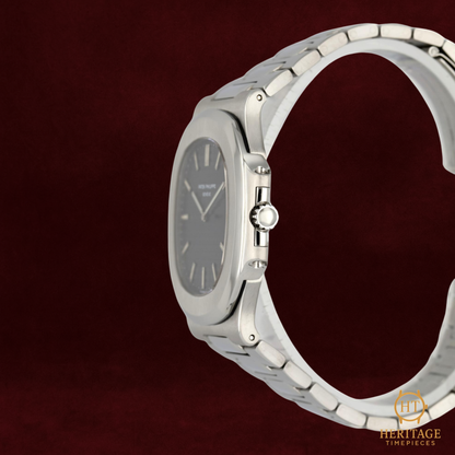 Patek Philippe Nautilus ‘Jumbo’ – Reference 3700/11-050 (1982)