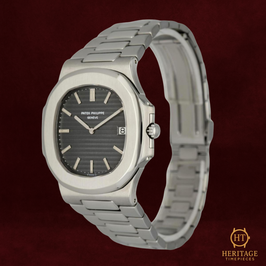 Patek Philippe Nautilus ‘Jumbo’ – Reference 3700/11-050 (1982) TA