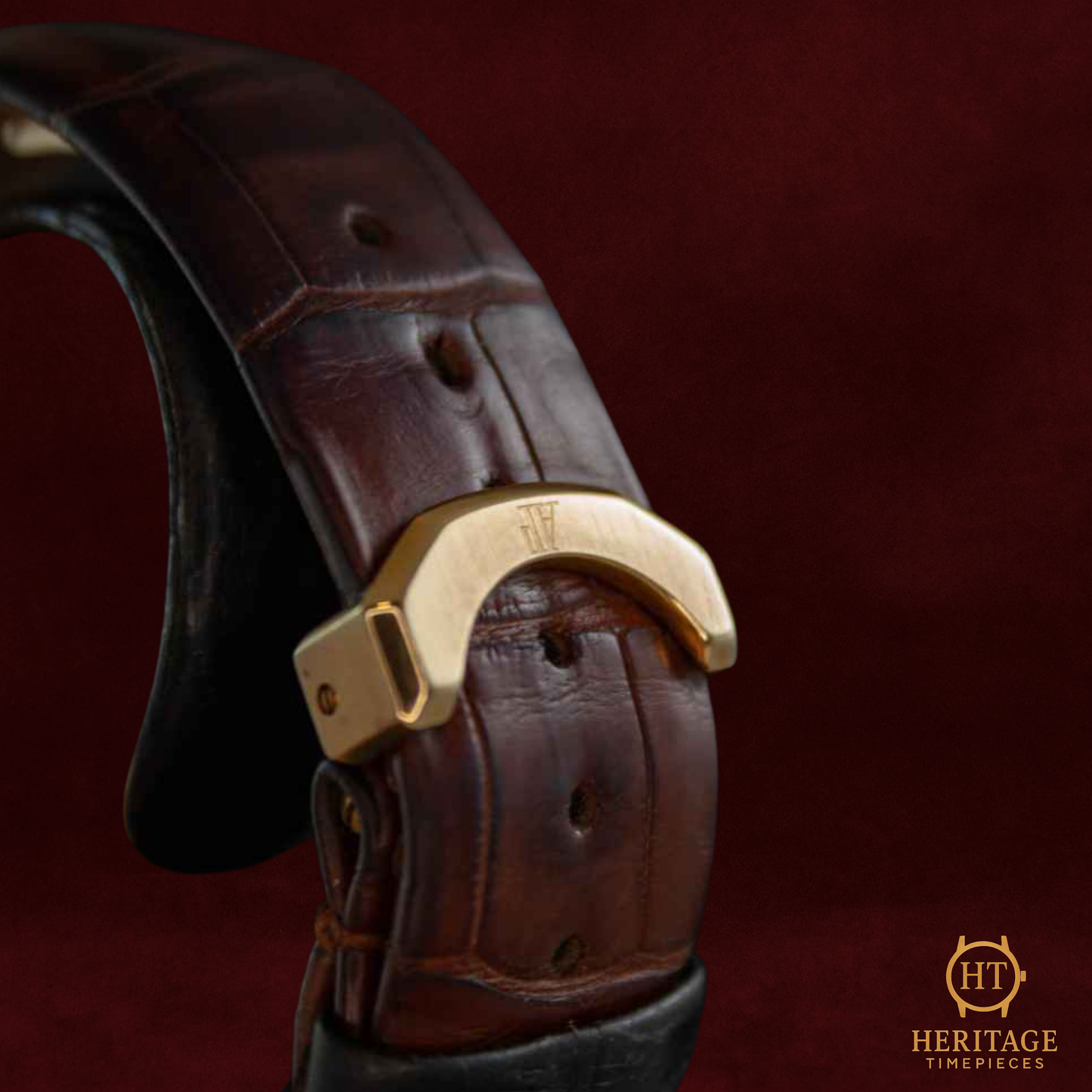 Audemars Piguet Royal Oak ‘Yellow Gold – White Dial’ – Reference 14800BA (36 mm)