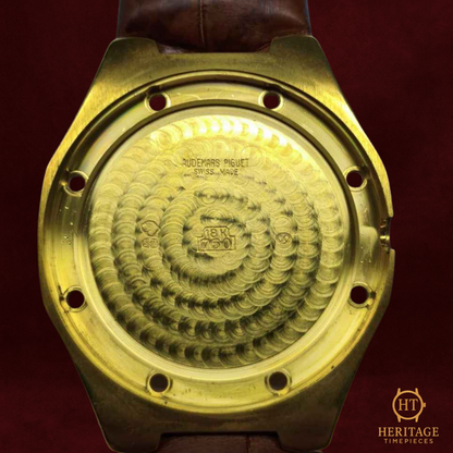 Audemars Piguet Royal Oak ‘Yellow Gold – White Dial’ – Reference 14800BA (36 mm)