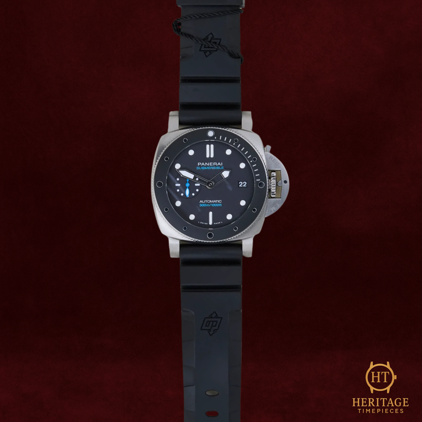 Panerai Submersible 42 'Blakc Dial' - Reference PAM02683 (2023)
