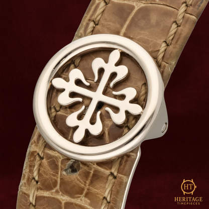 Patek Philippe Annual Calendar ’White Gold Mother-of-Pearl Moonphase’ – Reference 4936G-001 (2006)