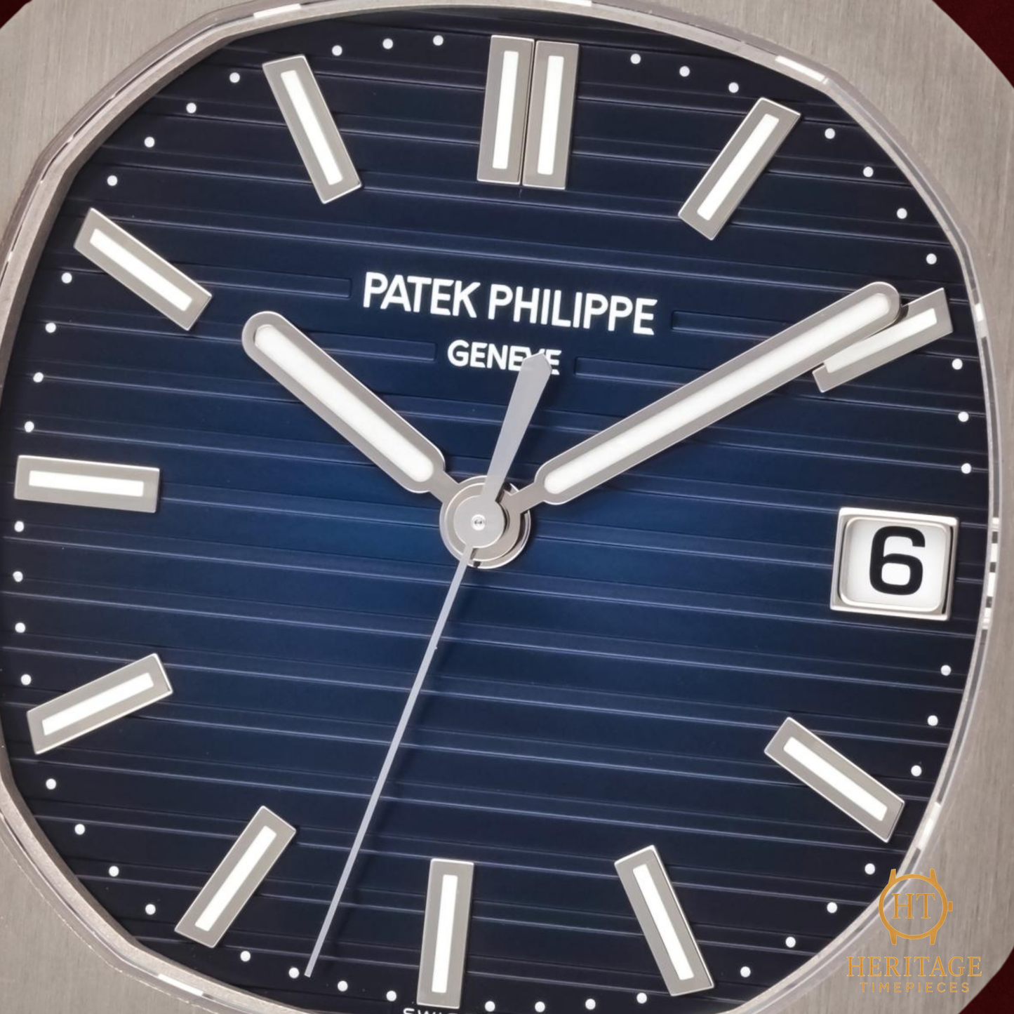 Patek Philippe Nautilus “Blue Dial White Gold” – Reference 5811/1G-001 (2022) TA