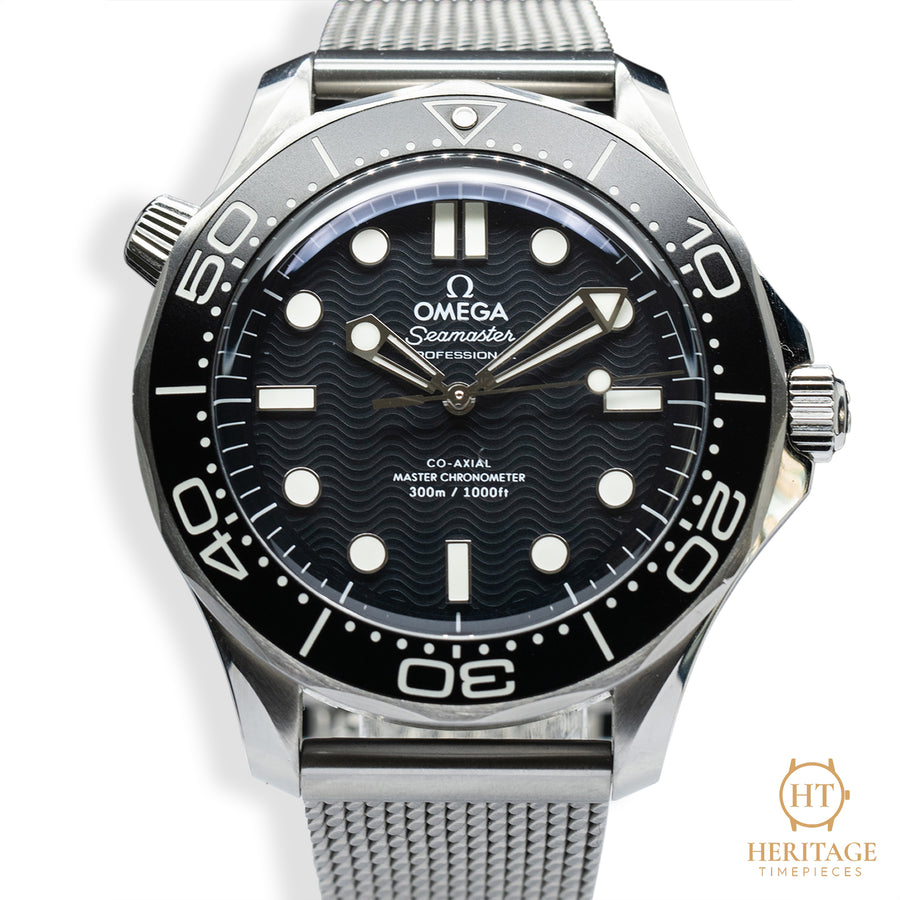 Omega Seamaster Diver 300M - 'No date' black dial HE