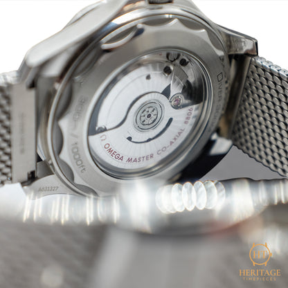 Omega Seamaster Diver 300M - 'No date' black dial HE