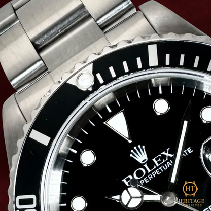 Rolex Submariner Date 'Black Dial' “Swiss Only” - Reference 16610 (c.1999)