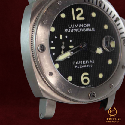 Panerai Luminor Submersible 1950 – Reference PAM 00025 (2009)