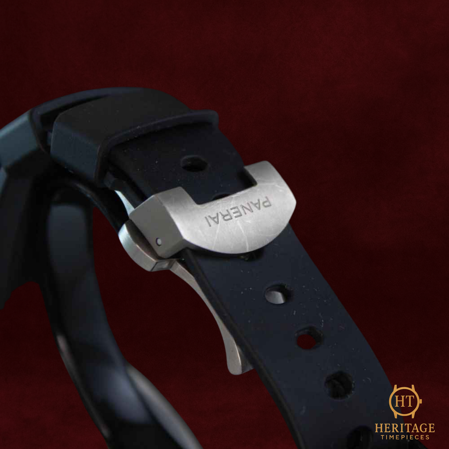 Panerai Luminor Submersible 1950 – Reference PAM 00025 (2009)