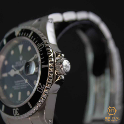 Rolex Submariner Date ‘Black Dial – Stainless Steel’ – Reference 16610 (2002)