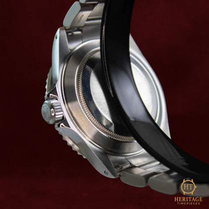 Rolex Submariner Date ‘Black Dial – Stainless Steel’ – Reference 16610 (2002)