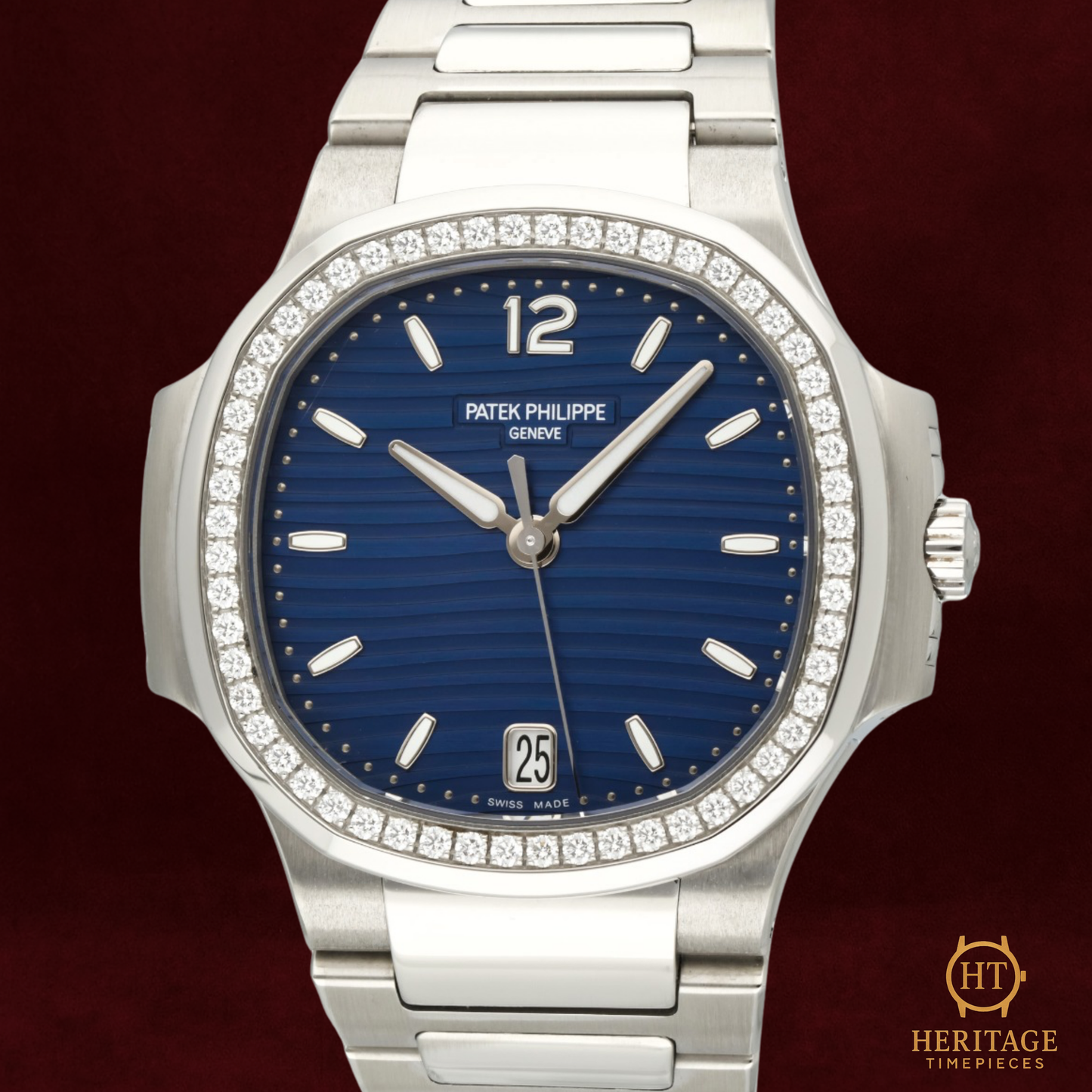 Patek Philippe Nautilus Ladies ‘Blue Dial – Stainless Steel’ – Reference 7118/1200A-001 (2020)