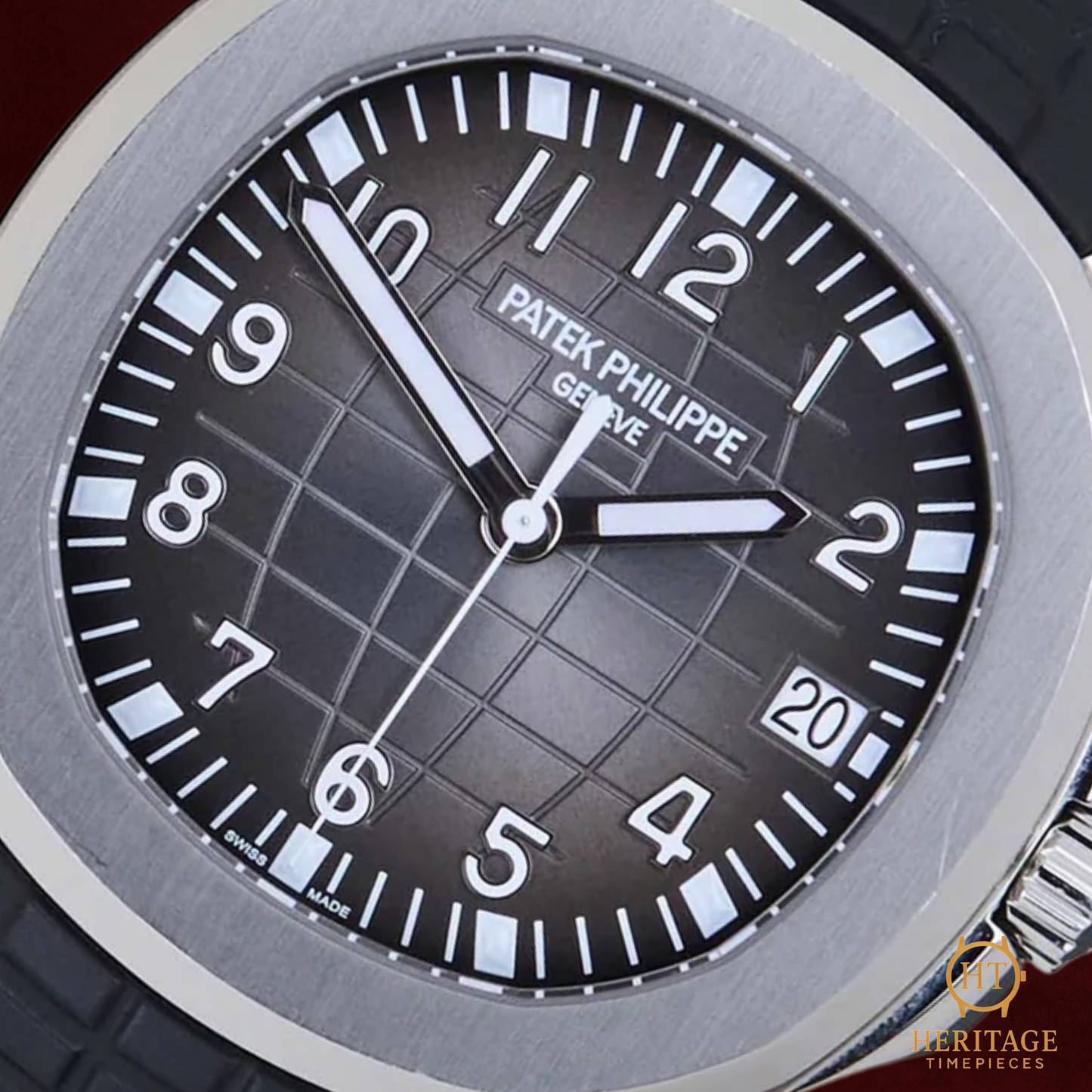 Patek Philippe Aquanaut 40 ‘Grey Embossed Dial’ - Reference 5167A-001 (2025)