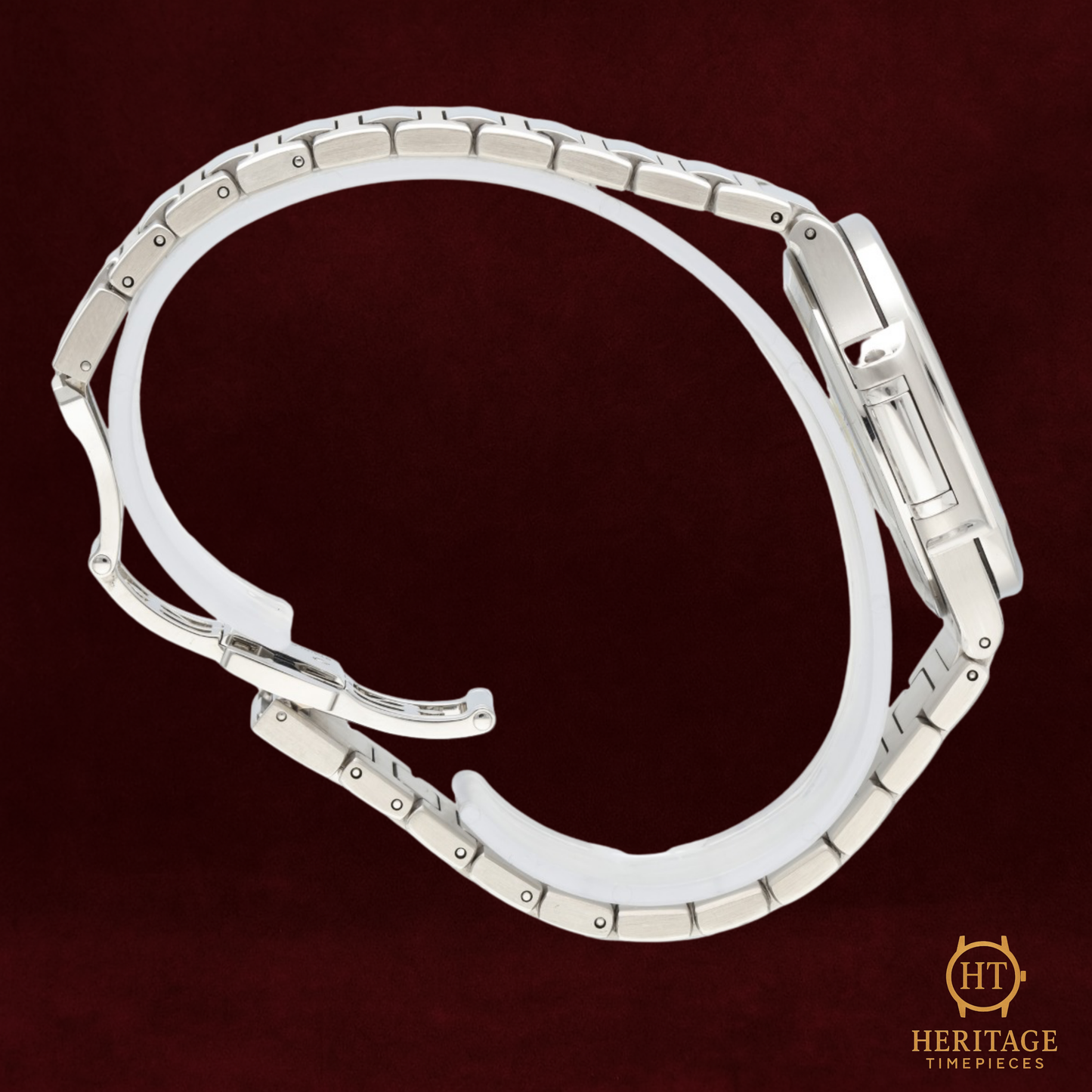 Patek Philippe Nautilus Ladies ‘Blue Dial – Stainless Steel’ – Reference 7118/1200A-001 (2020)