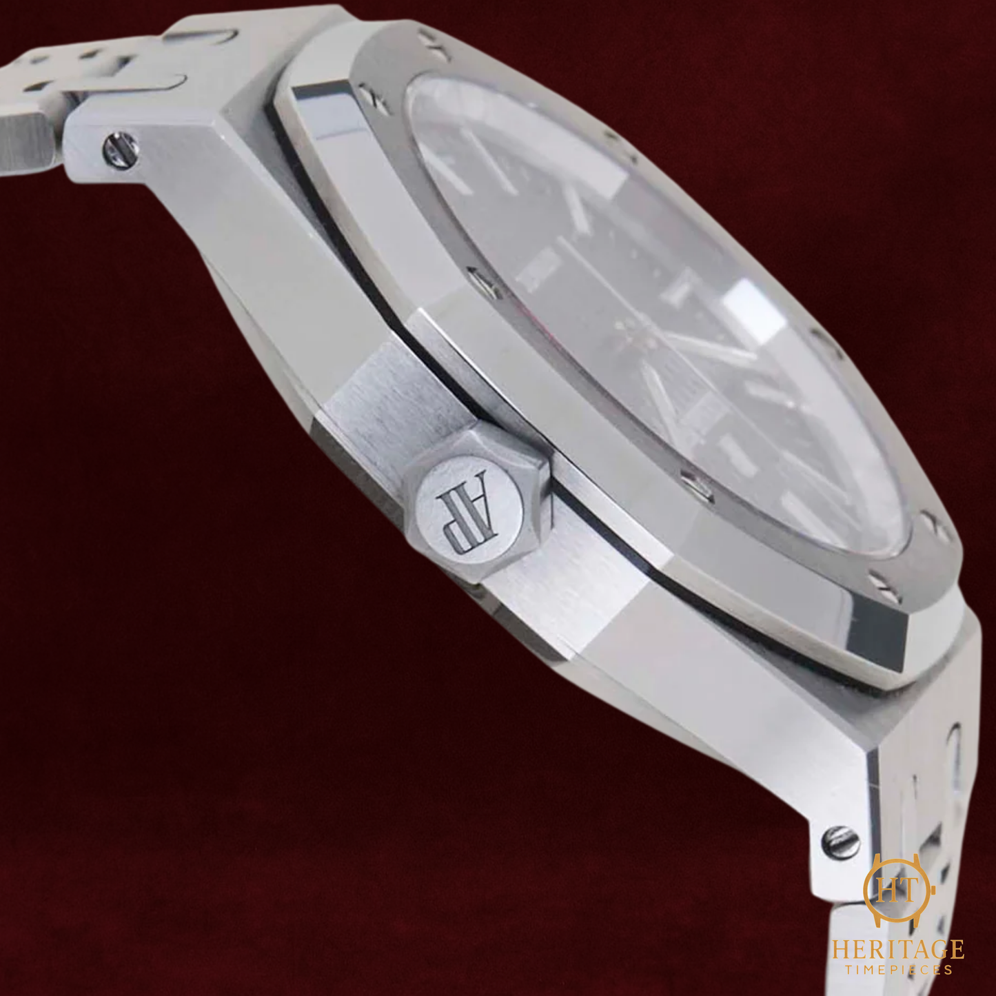 Audemars Piguet Royal Oak 37 ’Blue Grande Tapisserie’ – Reference 15450ST.OO.1256ST.03 (2021)