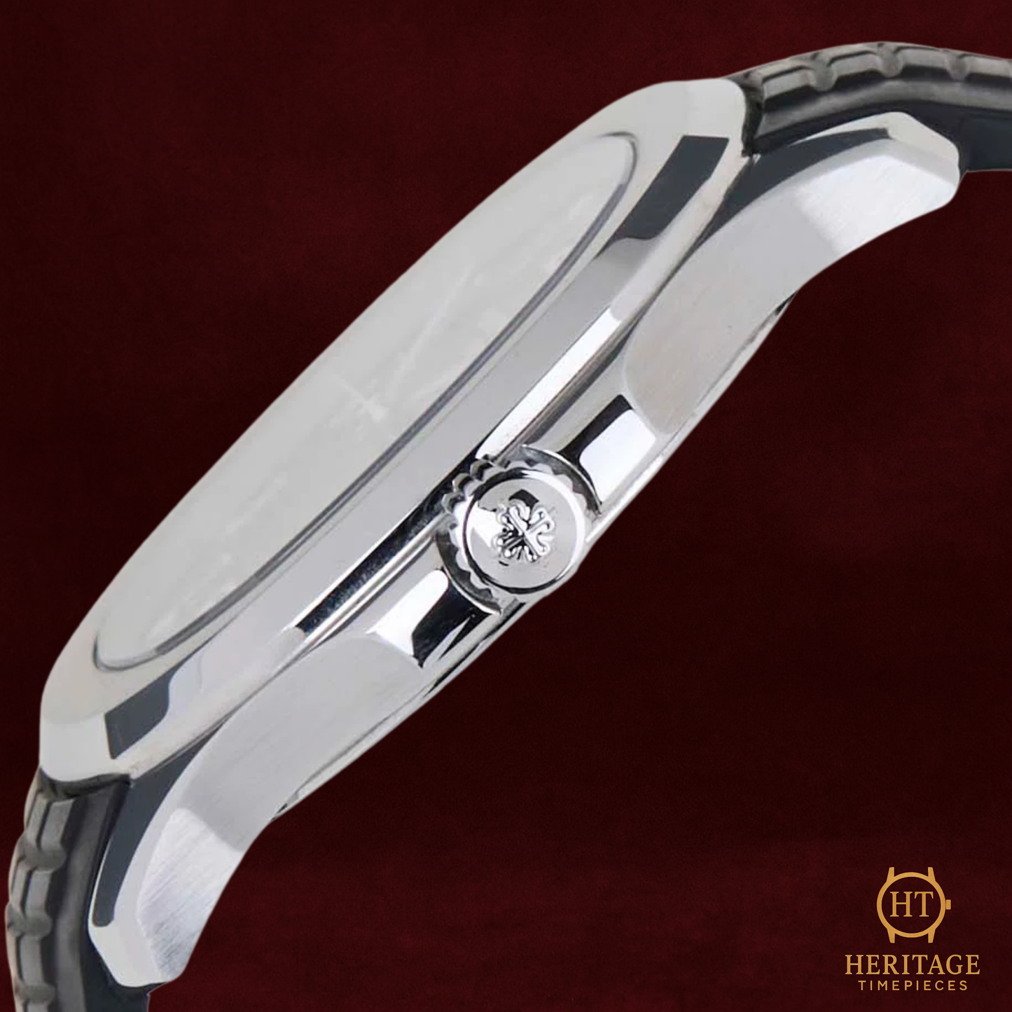 Patek Philippe Aquanaut 40 ‘Grey Embossed Dial’ - Reference 5167A-001 (2025)