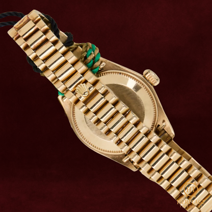 Rolex Date Just 26 'Linen Champagne Dial - President' (woman)- Reference 6917 (1972)