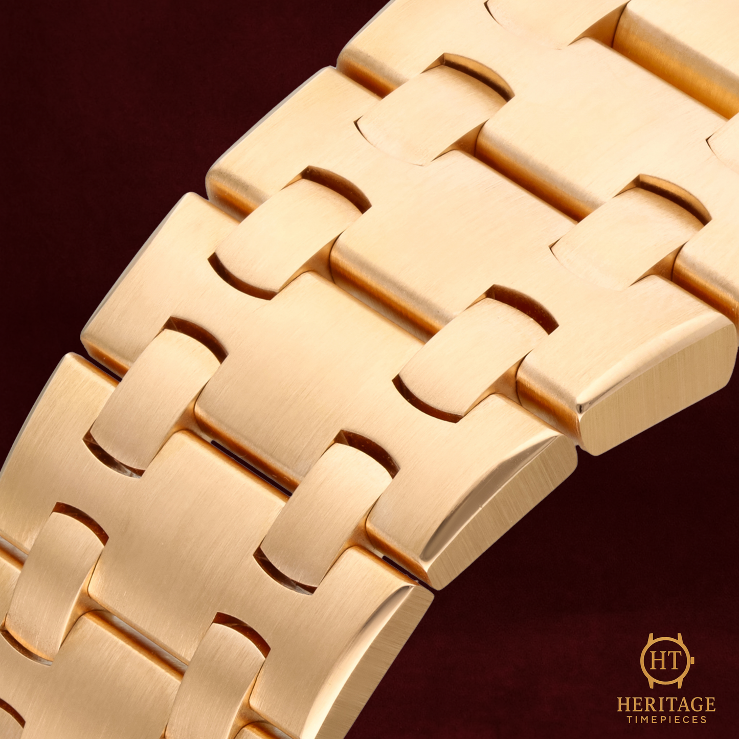 Audemars Piguet Royal Oak Offshore Chronograph ‘Blue Dial – Rose Gold’ – Reference 26238OR.OO.2000OR.01 (2021)