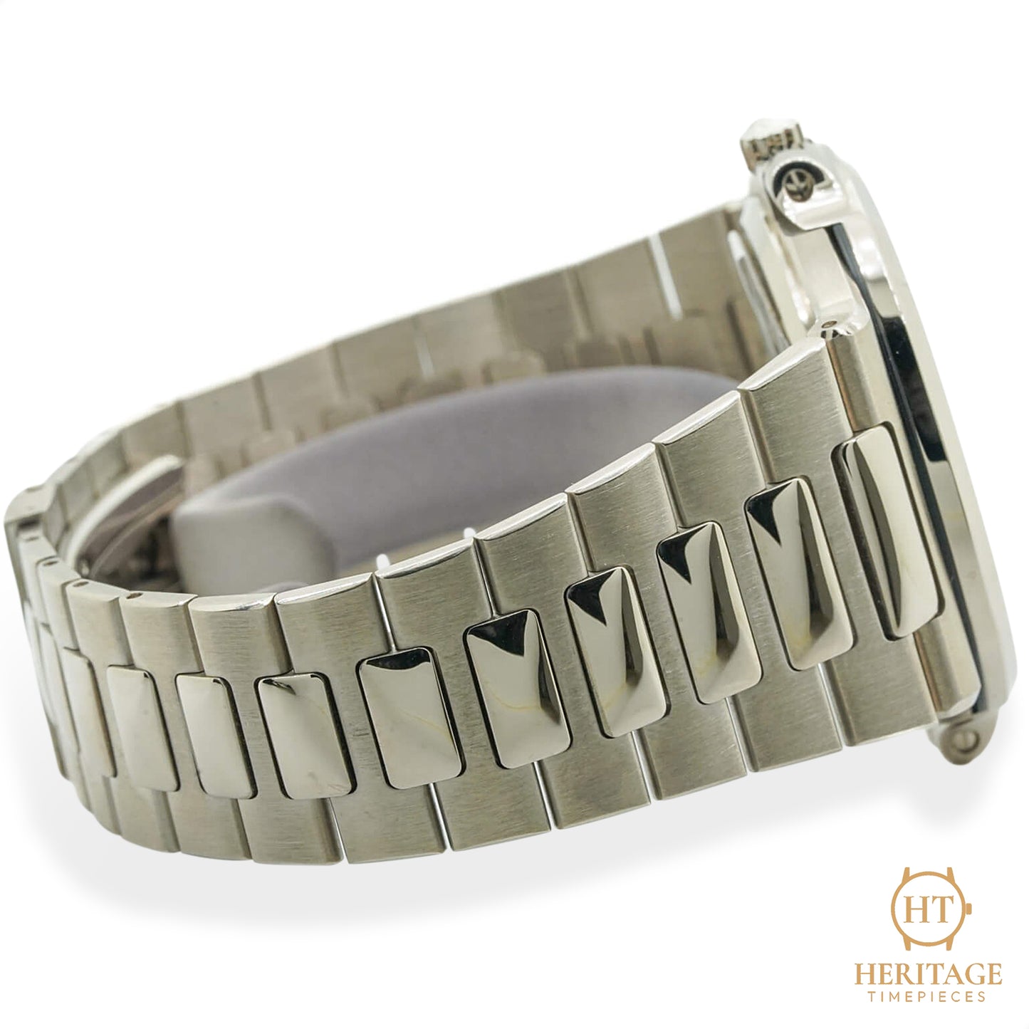 Patek Philippe Nautilus (2004) Ref 3711/1G-001 PW