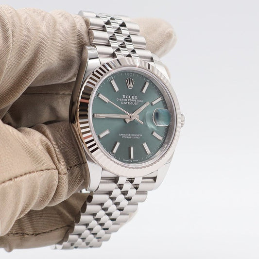 Rolex, Datejust 41 Oyster, 41 mm, White Rolesor, Fluted bezel, Jubilee bracelet, Mint green dial