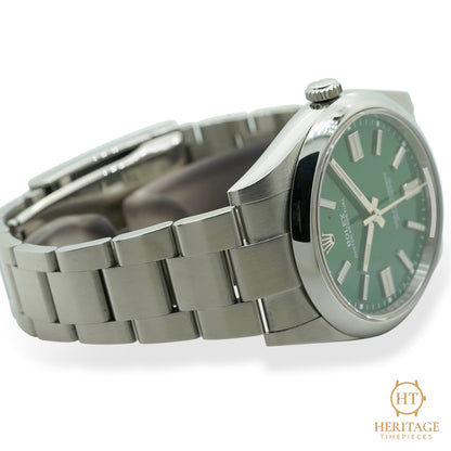 Rolex Oyster Perpetual 41 (2023) Ref 124300