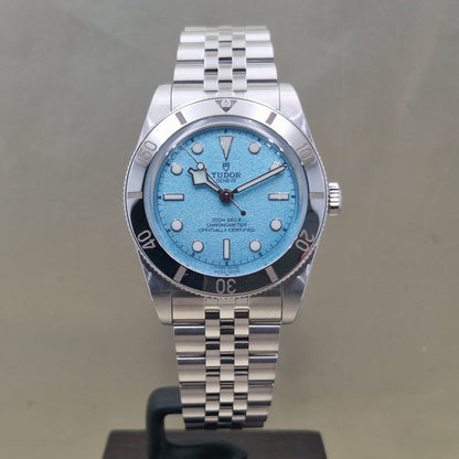 BLACK BAY 54 M79000-0001